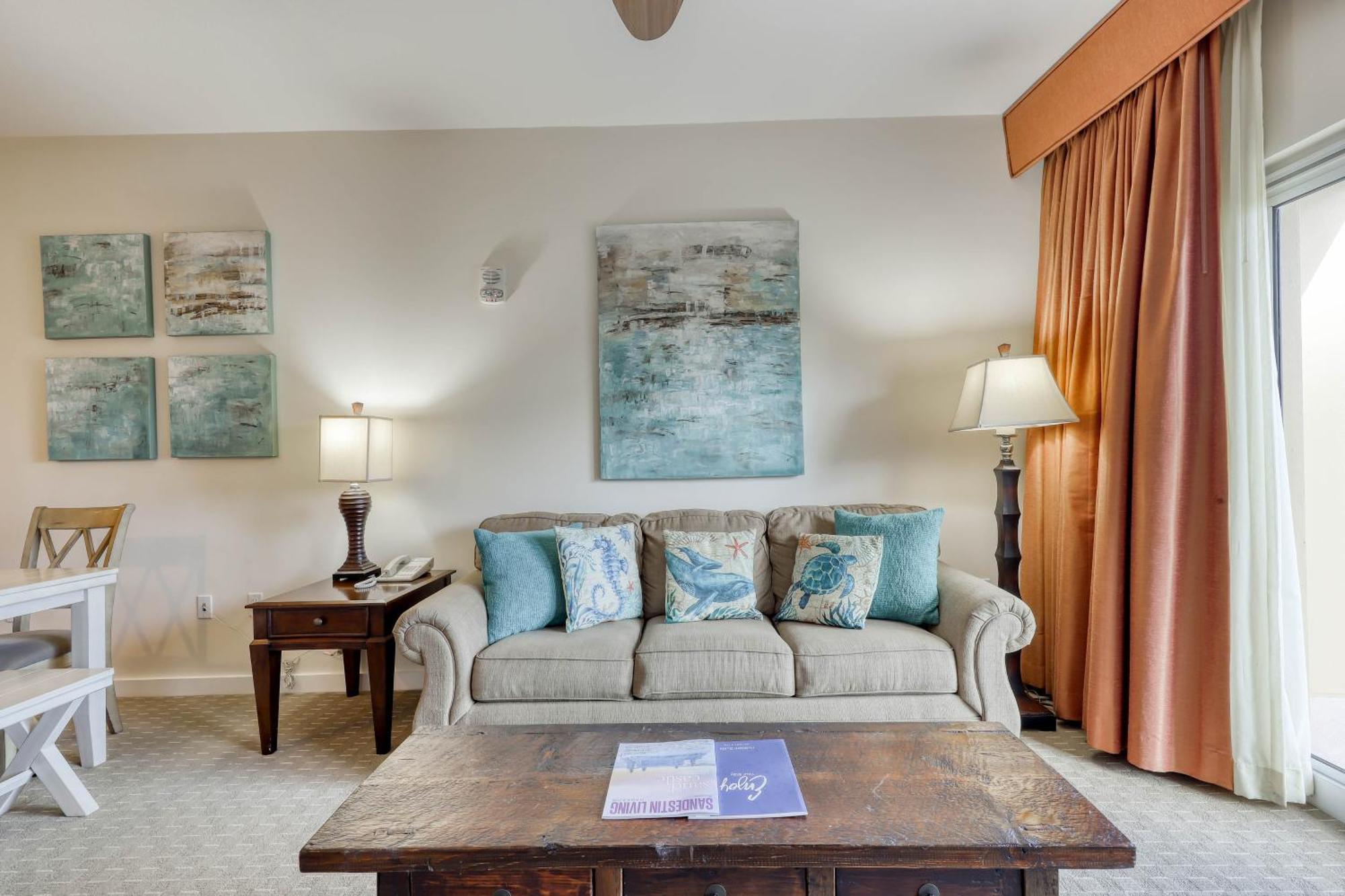 Luau Condos دستين الغرفة الصورة