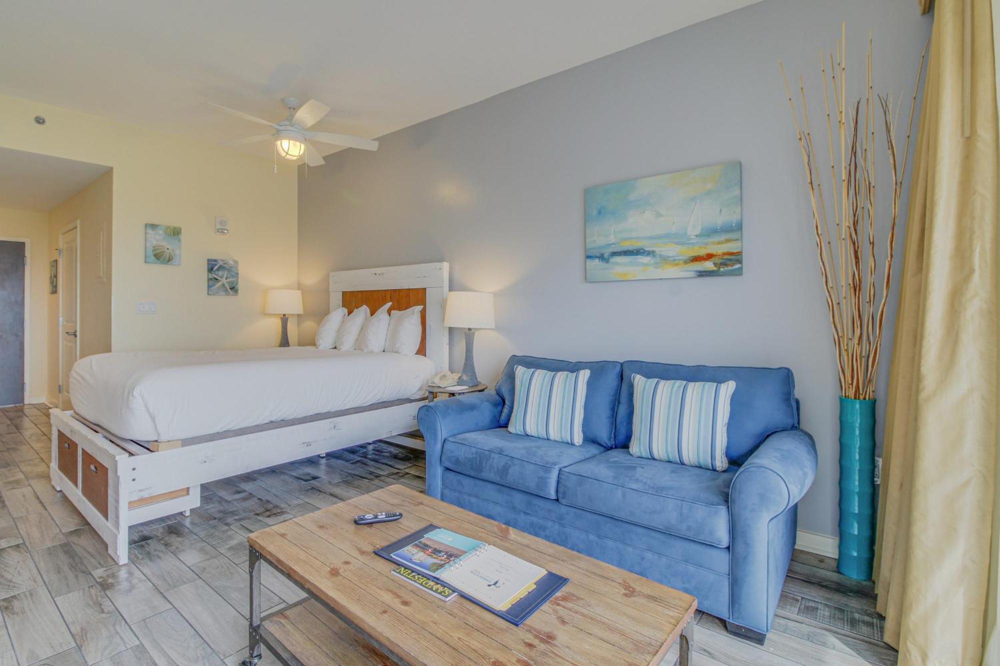 Luau Condos دستين الغرفة الصورة