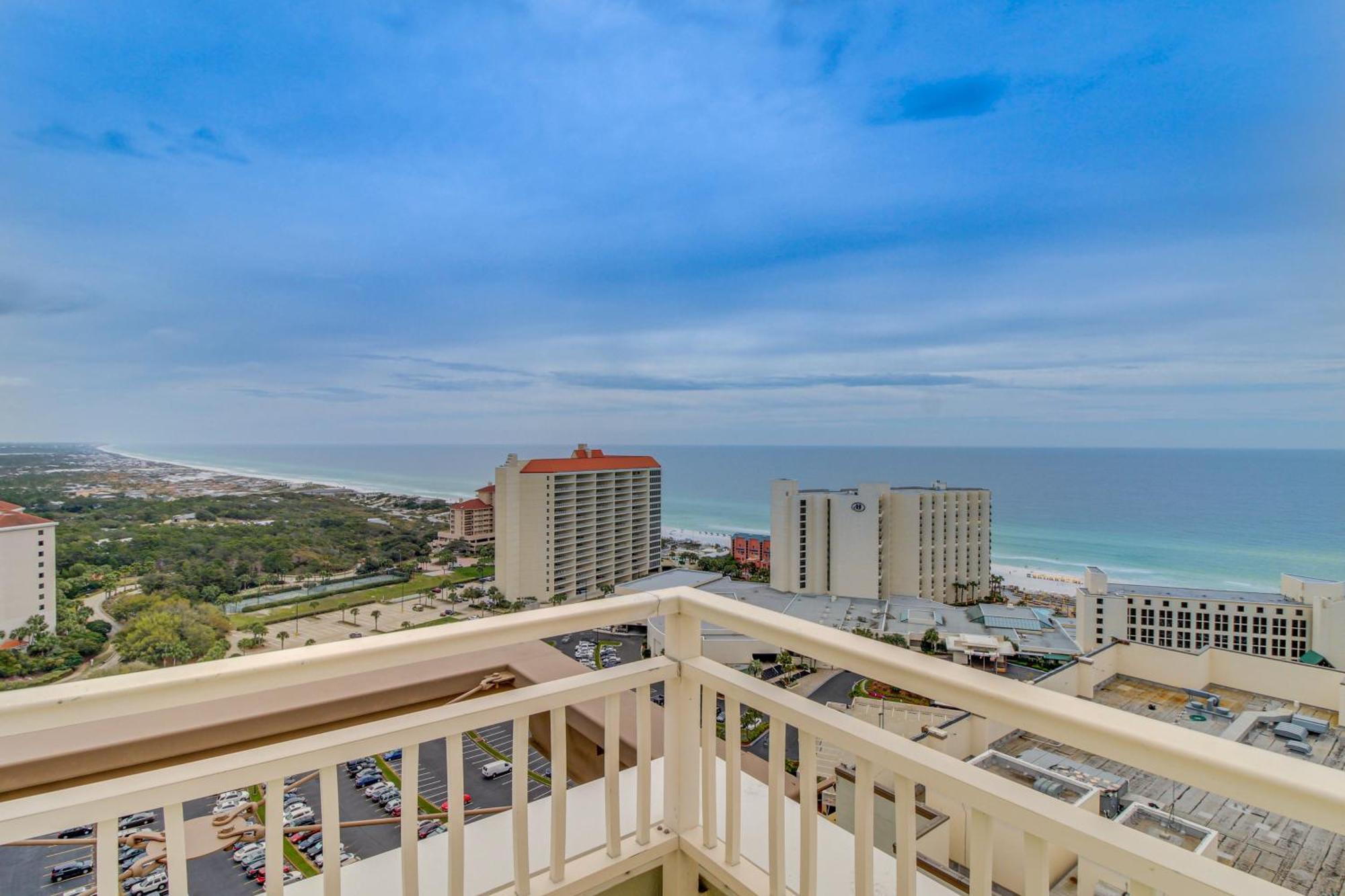 Luau Condos دستين الغرفة الصورة