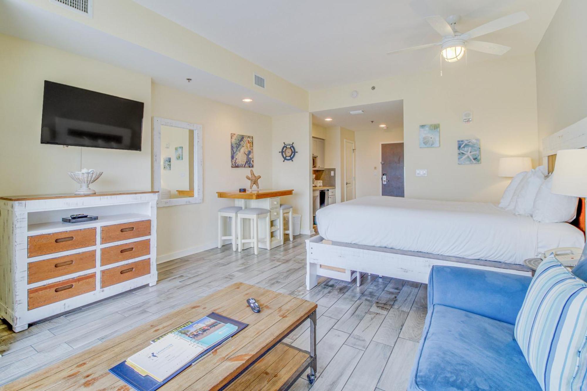Luau Condos دستين الغرفة الصورة