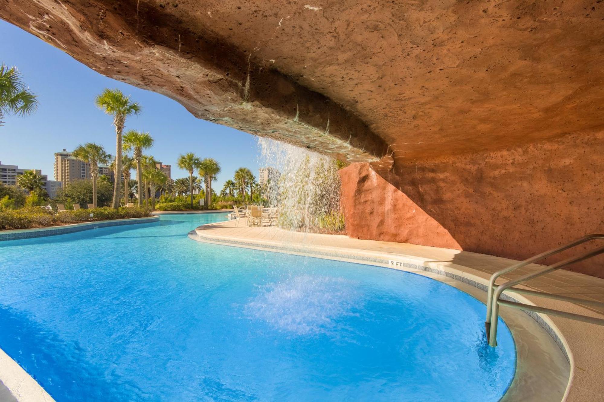 Luau Condos دستين الغرفة الصورة